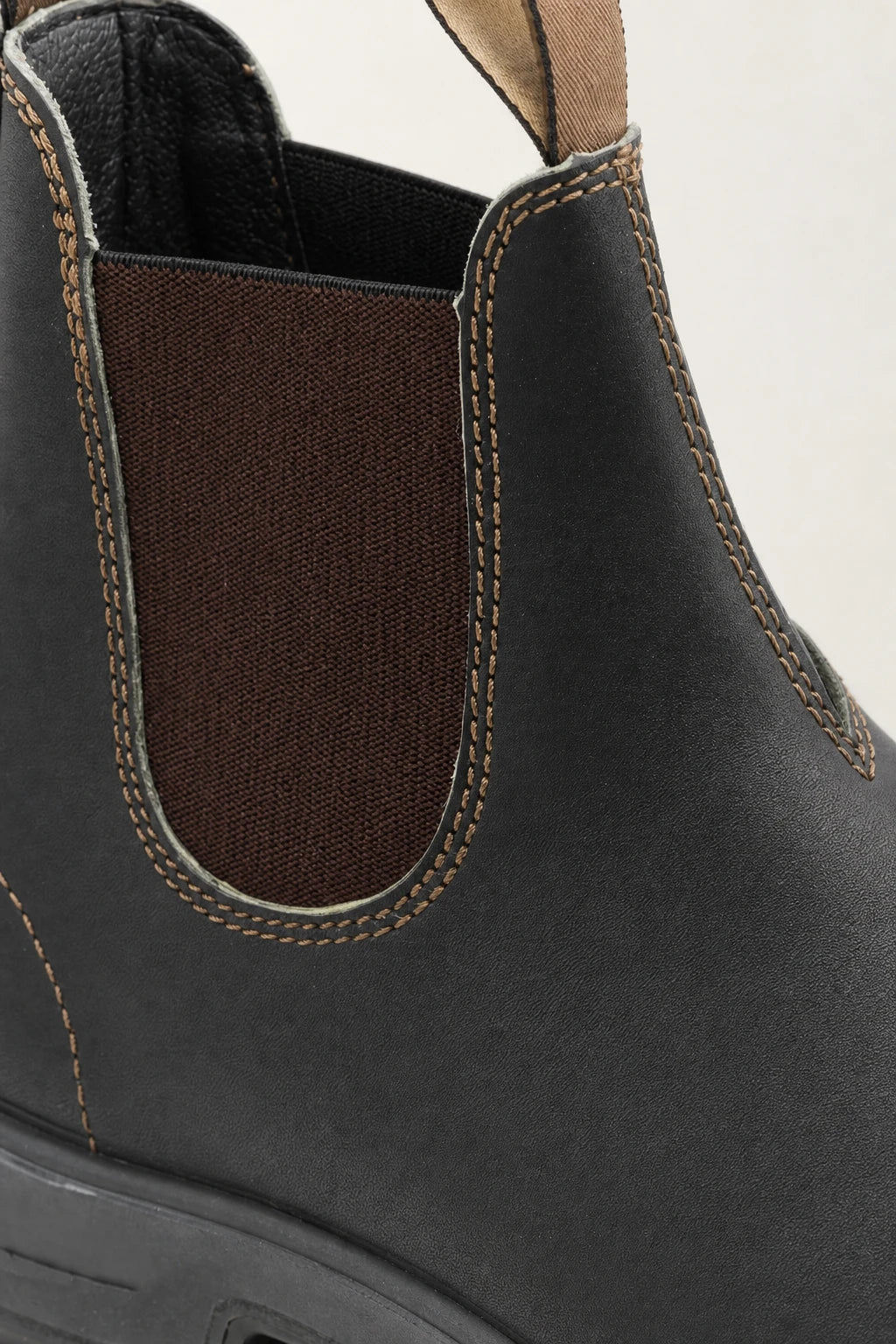 Botines Chelsea De Cuero Sintético