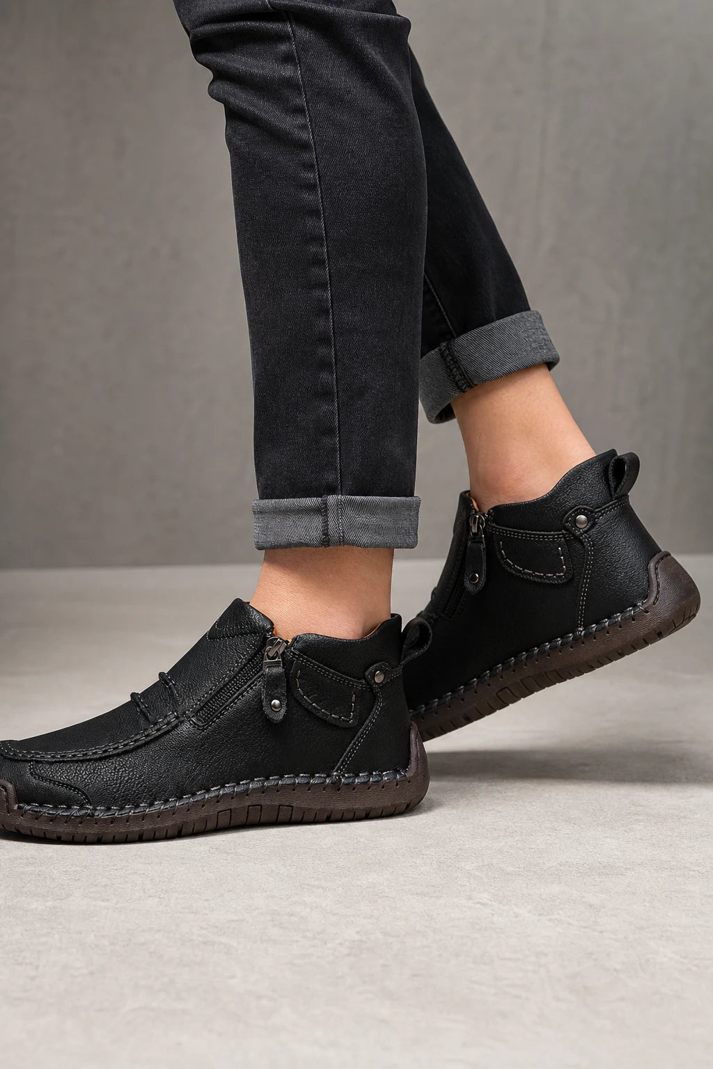 Botines Negros De Cuero Con Cremallera