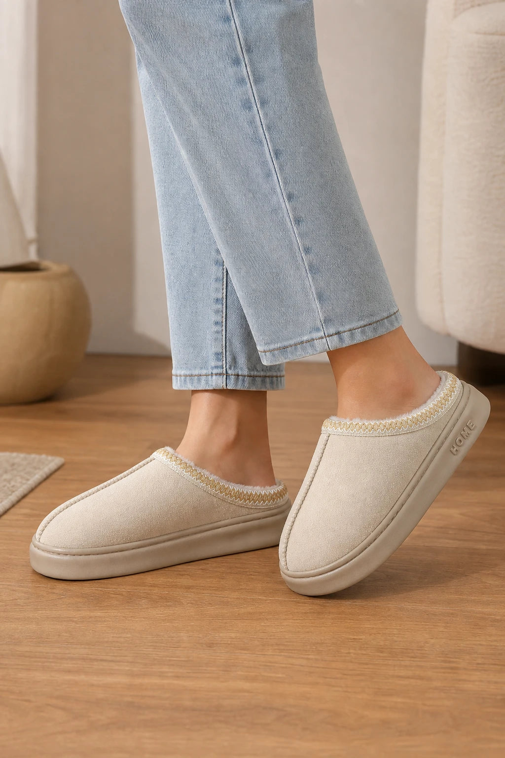 Pantuflas de Casa para Mujer Beige Abrigadas de Felpa con Suela Gruesa
