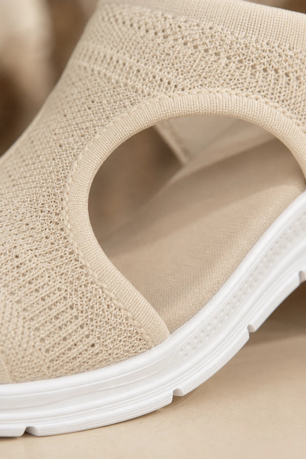 Sandalias Cómodas Y Elegantes De Cuña De Malla