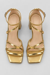 Sandalias Con Tacon Doradas Dorado Cuadrado