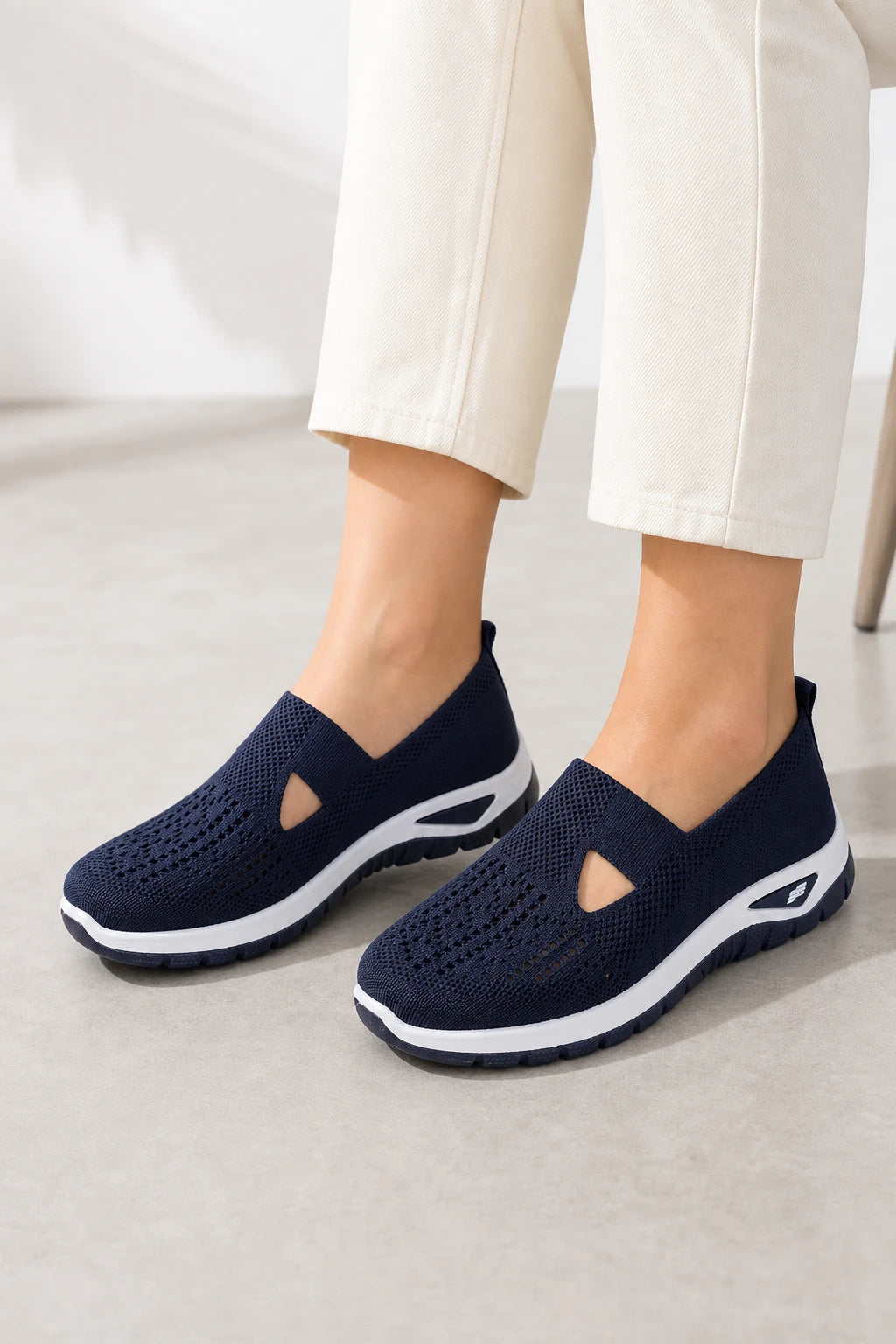 Zapatillas sin cordones para mujer de punto azul marino