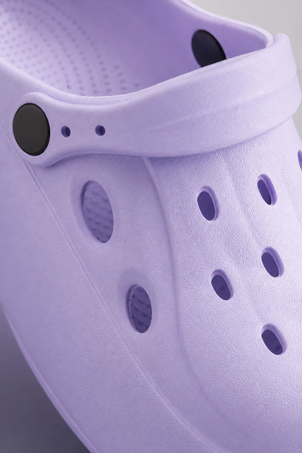 Zuecos Con Plataforma Lila De EVA